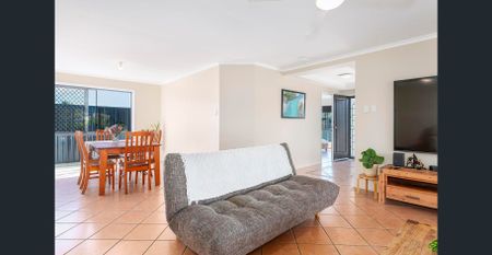Spacious Family Living with Pool & Expansive Entertaining Deck - Photo 2