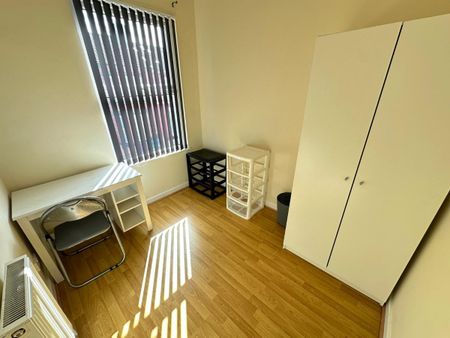 Egerton Road, Wavertree. - Photo 4