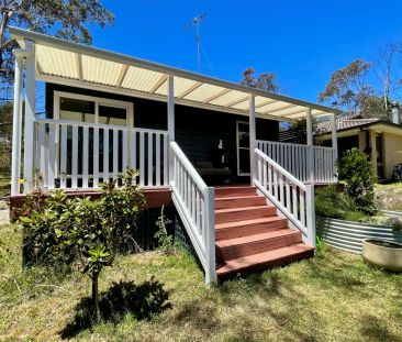 Charming Cottage In Blackheath! - Photo 4