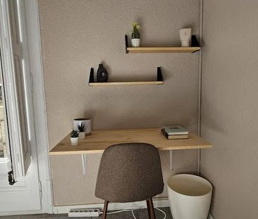 Carrer de Pau Claris, Barcelona, Catalonia 08037 - Photo 4