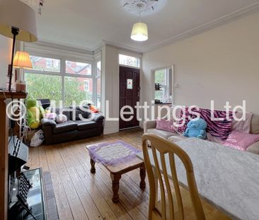 3 Bedroom Mid Terraced House for rent in St. Anns Mount - Photo 2