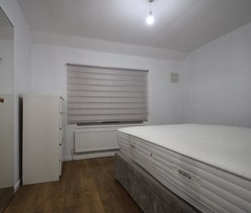 Broadcoombe, South Croydon, Property for rent - Photo 1