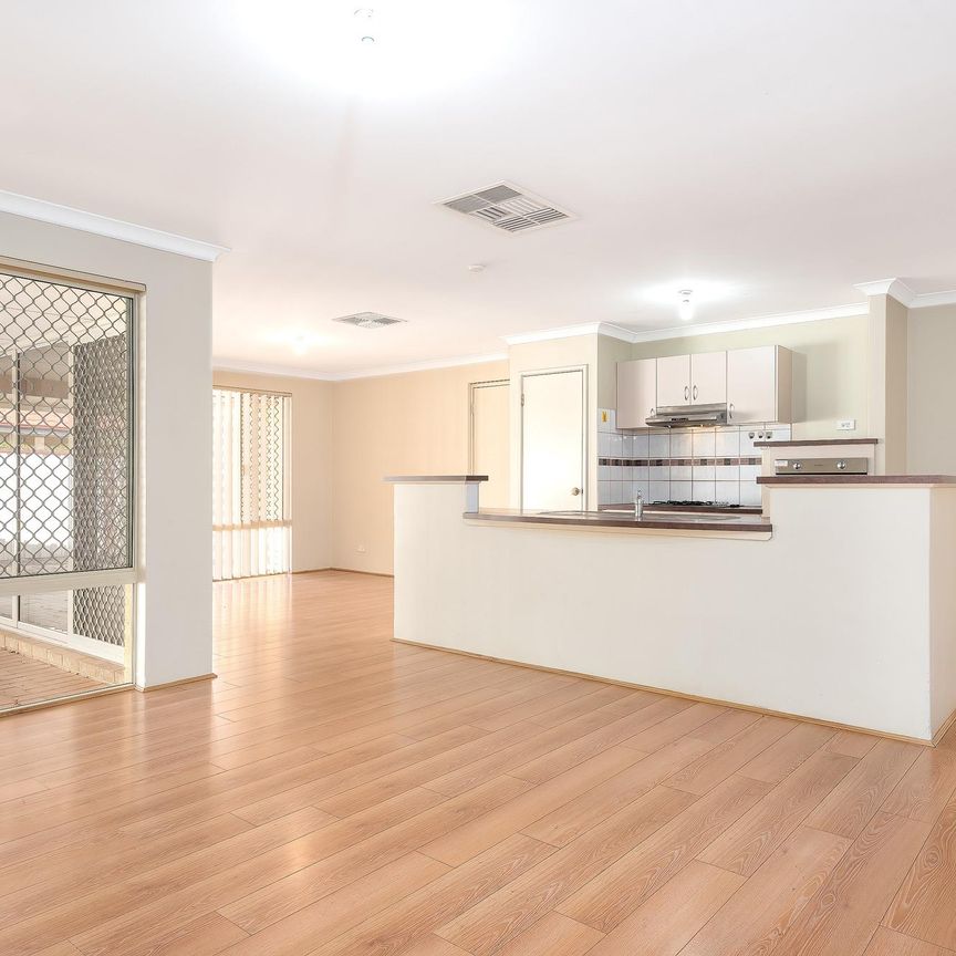 10 Bodallin Crescent - Photo 1