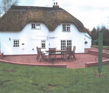 South Wing at Meadow Cottage Holiday Homes - Photo 6