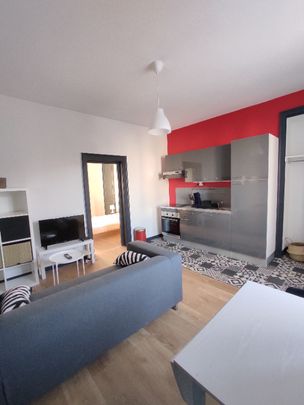 T2 MEUBLE AVEC TERRASSE - Photo 1