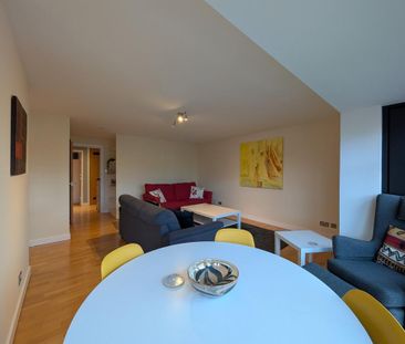 2 bedroom flat to rent - Photo 5