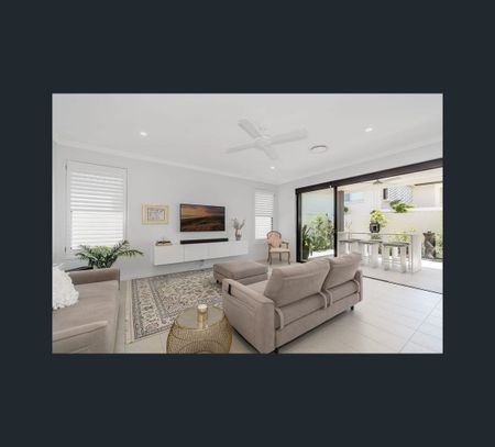 17/52 Back St, Biggera Waters, Qld 4216 - Photo 5