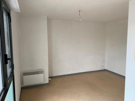Location Appartement 1 pièce 22m² ANGERS 49000 - Photo 5