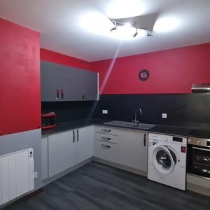 2 bedroom flat to rent - Photo 2