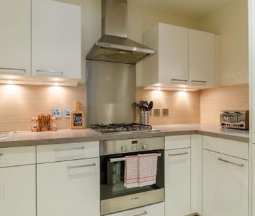 Apt 10 Custom House, Square, Ulster Street, Belfast, BT1 3ES - Photo 5