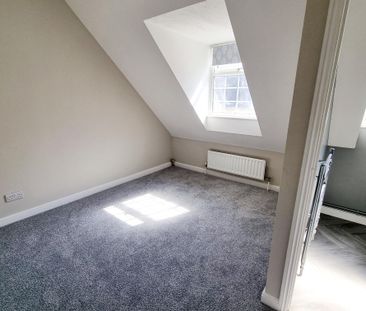 Trafalgar Mews, Cambridge Road, Eastbourne | Two-bedroom end of ter... - Photo 3