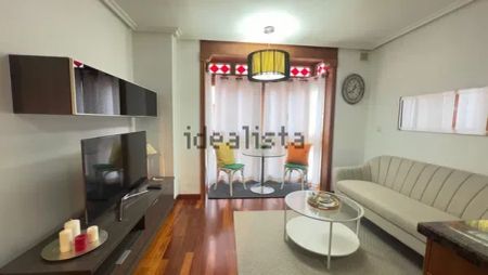 Alquiler de piso en CL San Bernardo - Photo 4