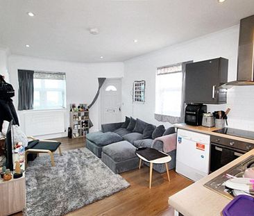 1 bedroom flat to rent - Photo 6