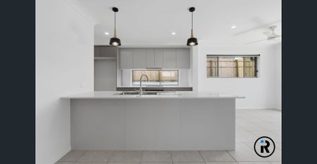 Beautiful Brand-New 4-Bedroom Home in a Prime Brassall Location - Photo 4