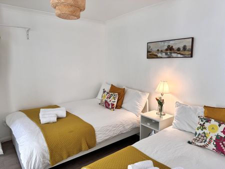 1 Bed Flat, Camden Street, NW1 - Photo 5