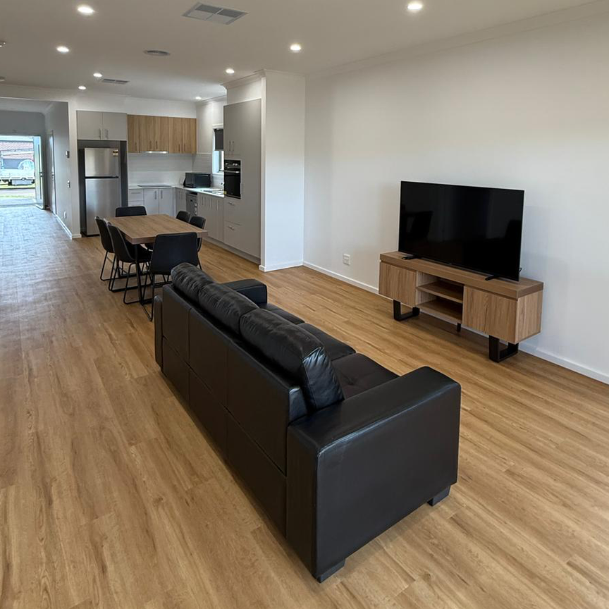 11 Damesfly Circuit, Tarneit, VIC - Photo 1