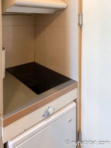 Logement à Paris, Location meublée - Photo 4