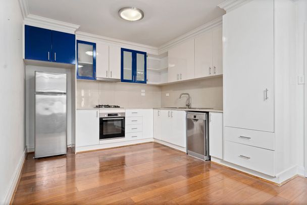 Unit 8/340A Dandenong Road, - Photo 1