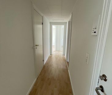 <b>Central og delevenlig 4-værelses lejlighed – Norgesgade 10, 2. s... - Foto 3
