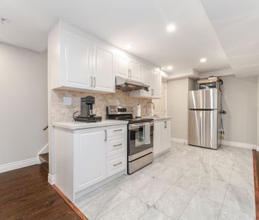 For Lease - 996 Savoline Boulevard, Milton, Ontario - Photo 6