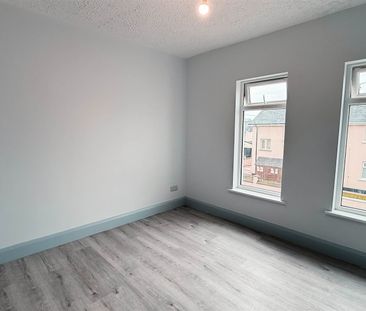 6 Ardenvohr Street, BELFAST, BT6 8NA - Photo 6