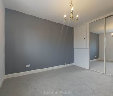 Springfields, Mickel Trafford - Photo 2