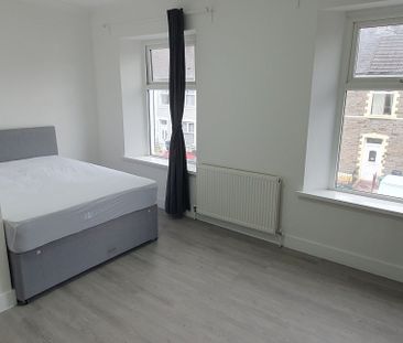 26, (STUDENT HOUSE SHARE) Bertram Street, Splott, cardiff, CF24 1NX - Photo 1