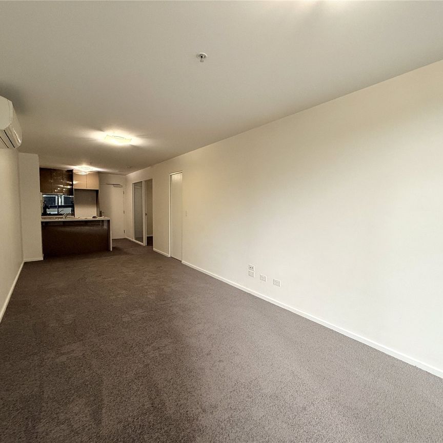 1005/241 City Road - Photo 1