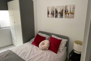 Calle Cura Merino, Málaga, Andalusia 29014