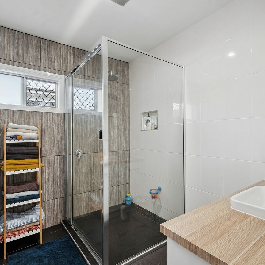 1 Kirklees Street, Newtown - Photo 1