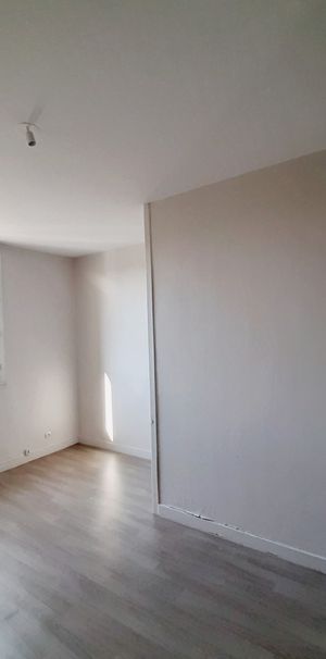 Appartement 5 pièces – proche Auchan Tours nord - Photo 1