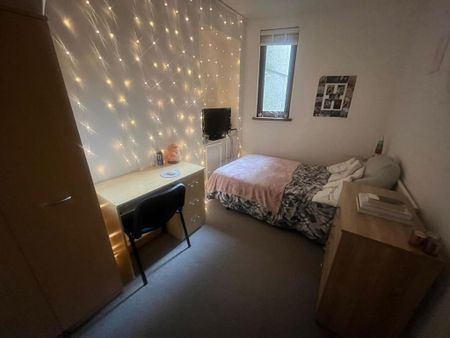 5 bedroom house share to rent - Photo 2