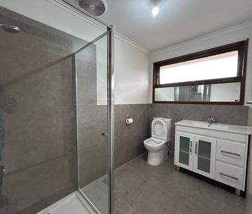 24 Whitehaven Crescent, Noble Park North VIC 3174 - House For Rent ... - Photo 5