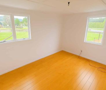 Lovely family home - Photo 3