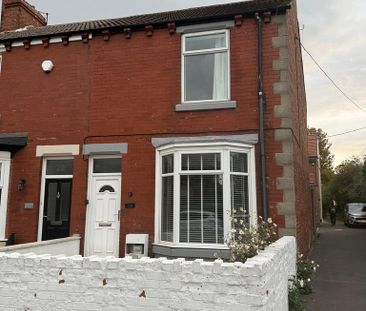 3 bedroom end of terrace house to rent - Photo 6