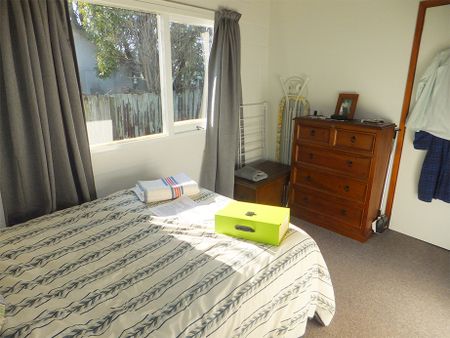 8/23 Frederick St | $415 weekly - Photo 4