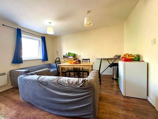 5 bedroom terraced house to rent - Photo 1