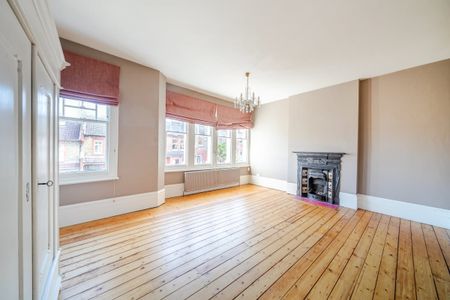 5 bedroom end of terrace house to rent - Photo 3