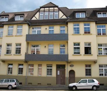 3-Zimmer-Wohnung mit separater Küche, Badewanne, Laminat - Photo 5