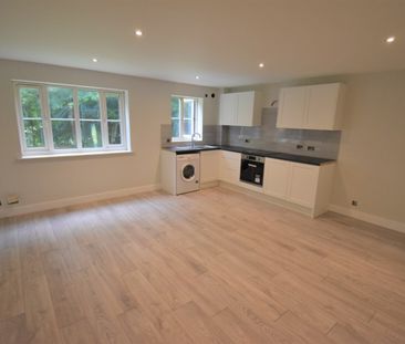 1 bedroom Flat - REGENT COURT, WELWYN GARDEN CITY. - Photo 2