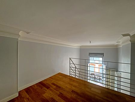 TOULOUSE - Saint-Etienne TOULOUSE - Spacieux T3 de 125.30 m² avec balcon et ascenseur, - Photo 4