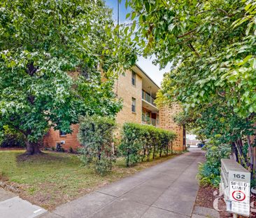 8/162 Barkers Road, Hawthorn - Photo 4