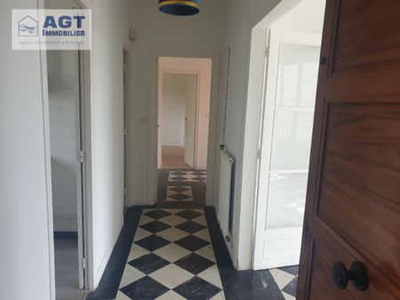 Location Appartement 4 pièces 87m² BEAUVAIS 60000 - Photo 5