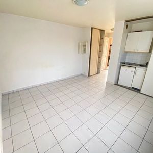 Studio Coignières 20 m² - Photo 2