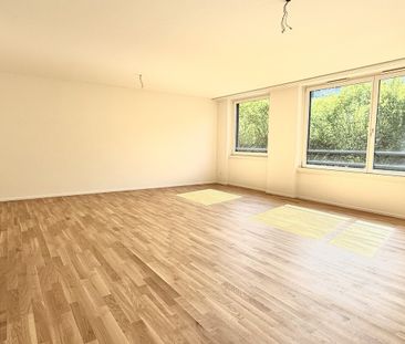 Platz für die ganze Familie 4.5 Zimmer mit zwei Balkonen im Brünnli... - Photo 1