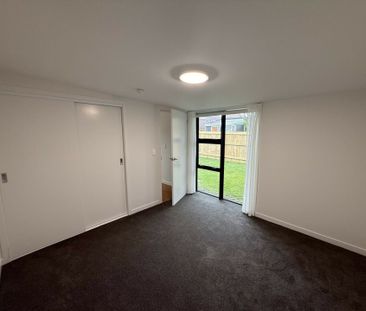 Modern one bedroom property - Photo 2