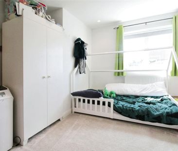 2 bedroom semi-detached house to rent - Photo 5