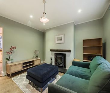 3 bedroom semi-detached house to rent - Photo 1