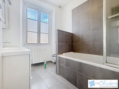 Appartement à louer Châteaufort - Photo 5