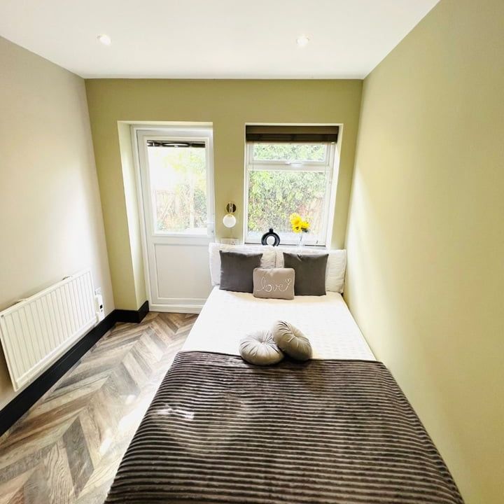 Room in a Shared House, Hawkhurst Road, SW16 - Photo 1